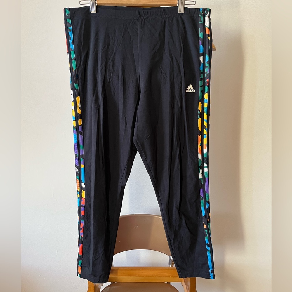 Adidas leggings
